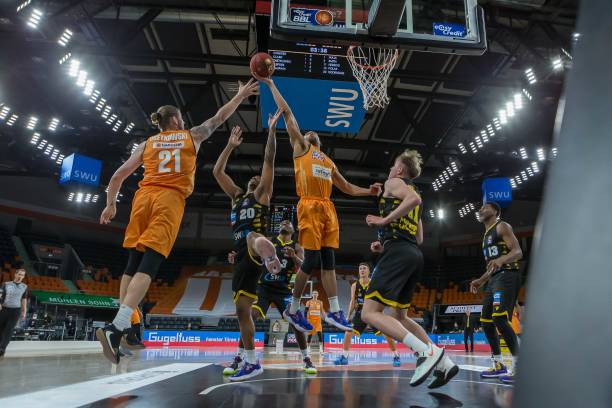 门德斯的职 门德斯的职